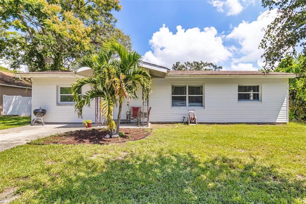 3915 51ST AVENUE N ST PETERSBURG, FL 33714