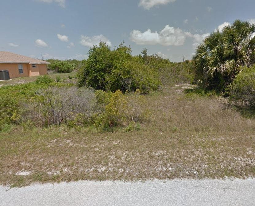 10274 ARCADIA STREET PORT CHARLOTTE, FL 33981