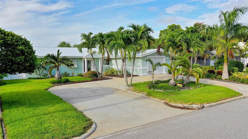 285 3RD STREET W TIERRA VERDE, FL 33715