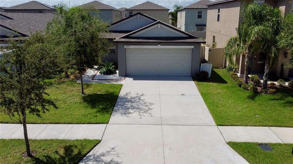 10213 AMAZING GRACE AVENUE