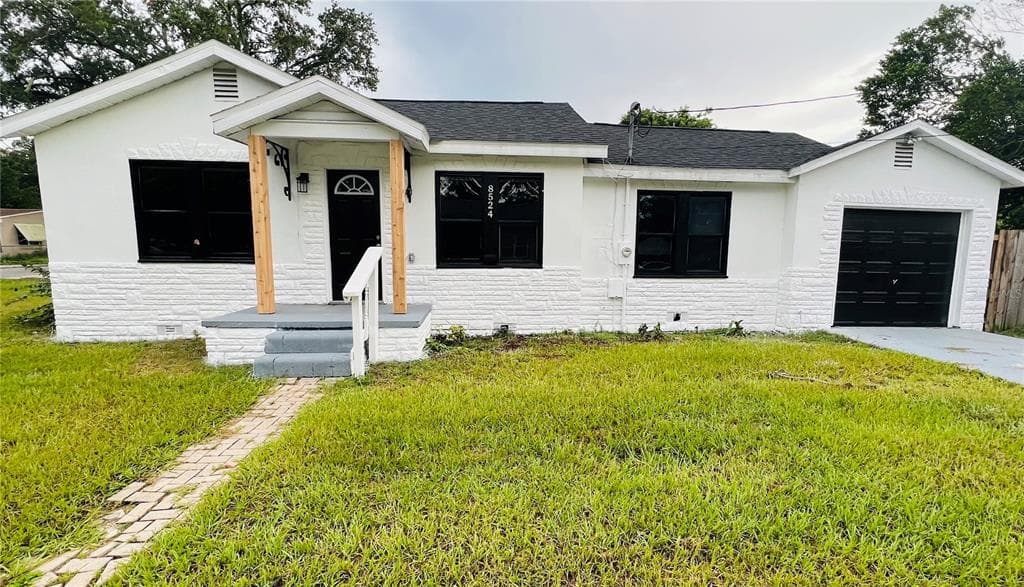 8524 N HIGHLAND AVENUE TAMPA, FL 33604