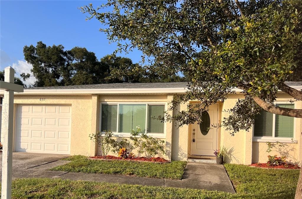 6511 CEDARBROOK DRIVE S PINELLAS PARK, FL 33782