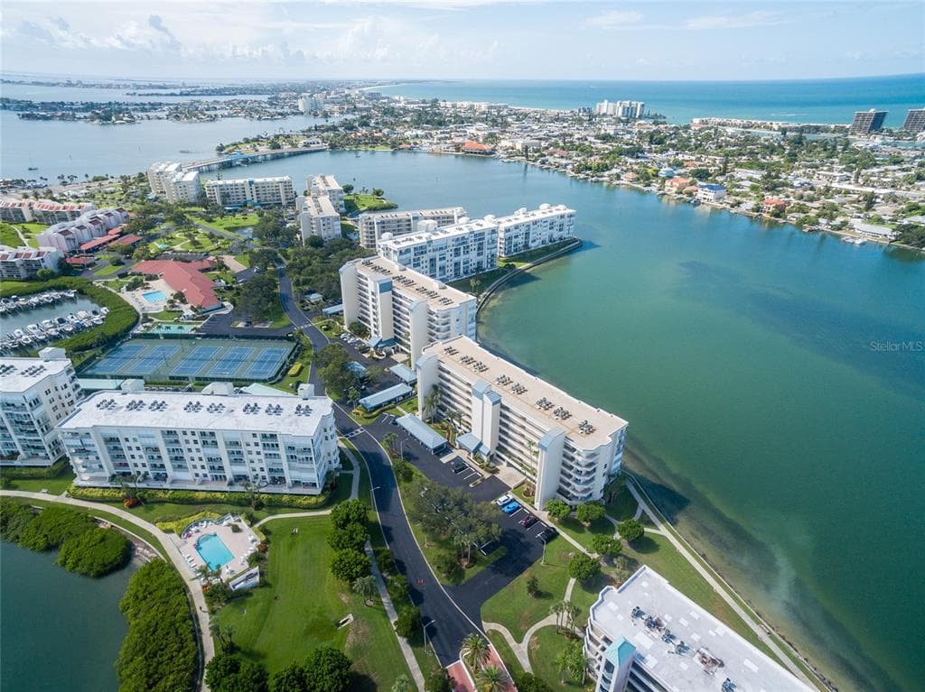 7984 SAILBOAT KEY BOULEVARD S UNIT 503 SOUTH PASADENA, FL 33707