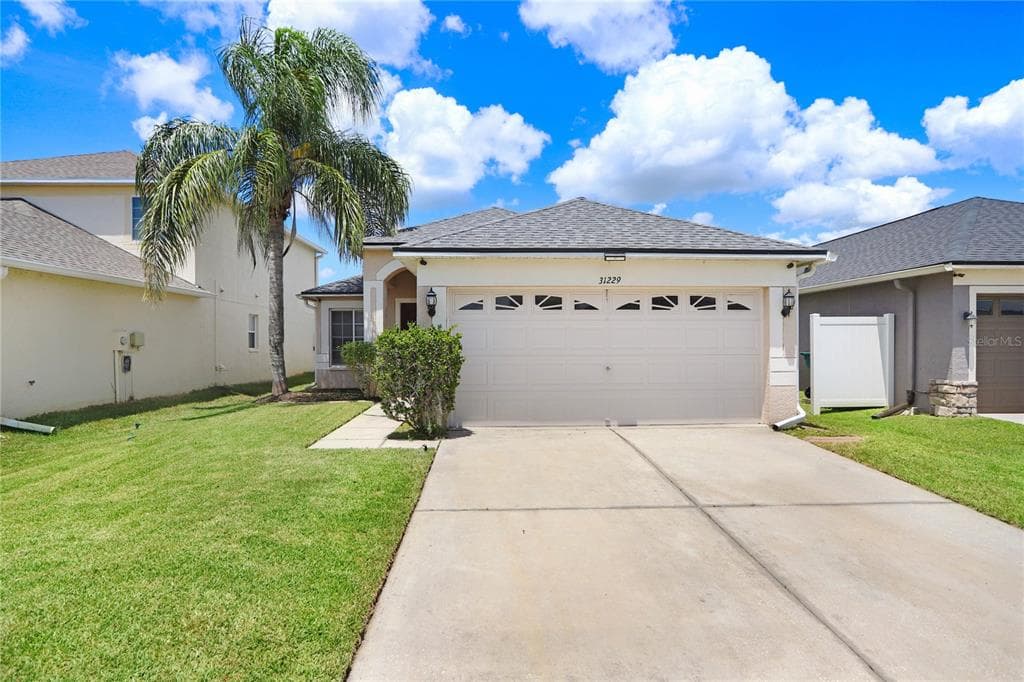 31229 MASENA DRIVE WESLEY CHAPEL, FL 33545