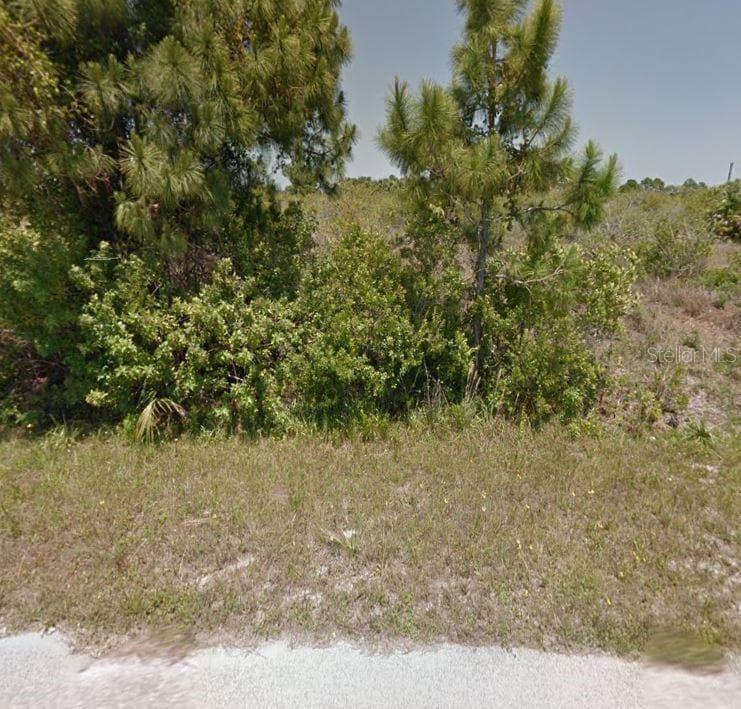 15377 HENNIPEN CIRCLE PORT CHARLOTTE, FL 33981
