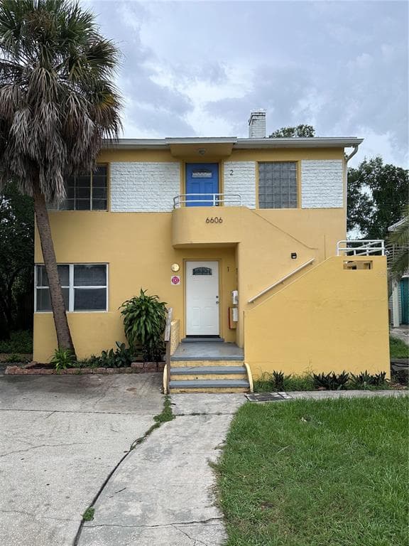 6606 5TH AVENUE N UNIT 2 ST PETERSBURG, FL 33710