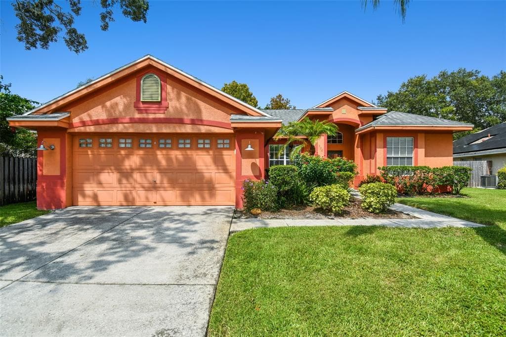 598 EQUINE DRIVE TARPON SPRINGS, FL 34688