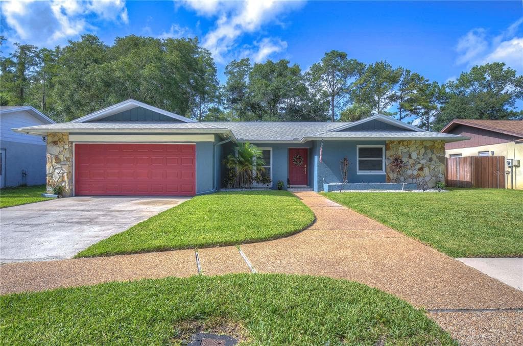 4226 SUMMERDALE DRIVE TAMPA, FL 33624