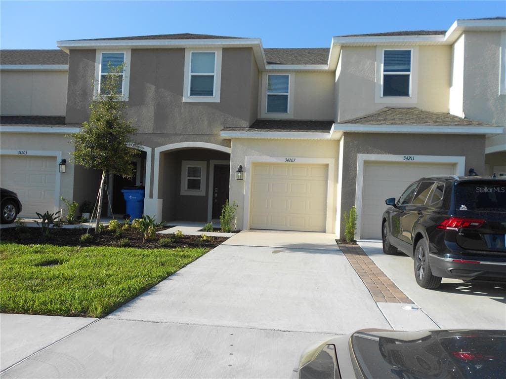 34207 POLACCA WESLEY CHAPEL, FL 33543