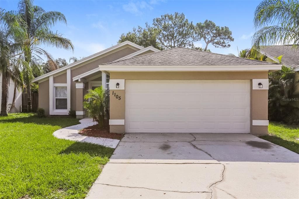 1105 MANIGAN AVENUE OVIEDO, FL 32765
