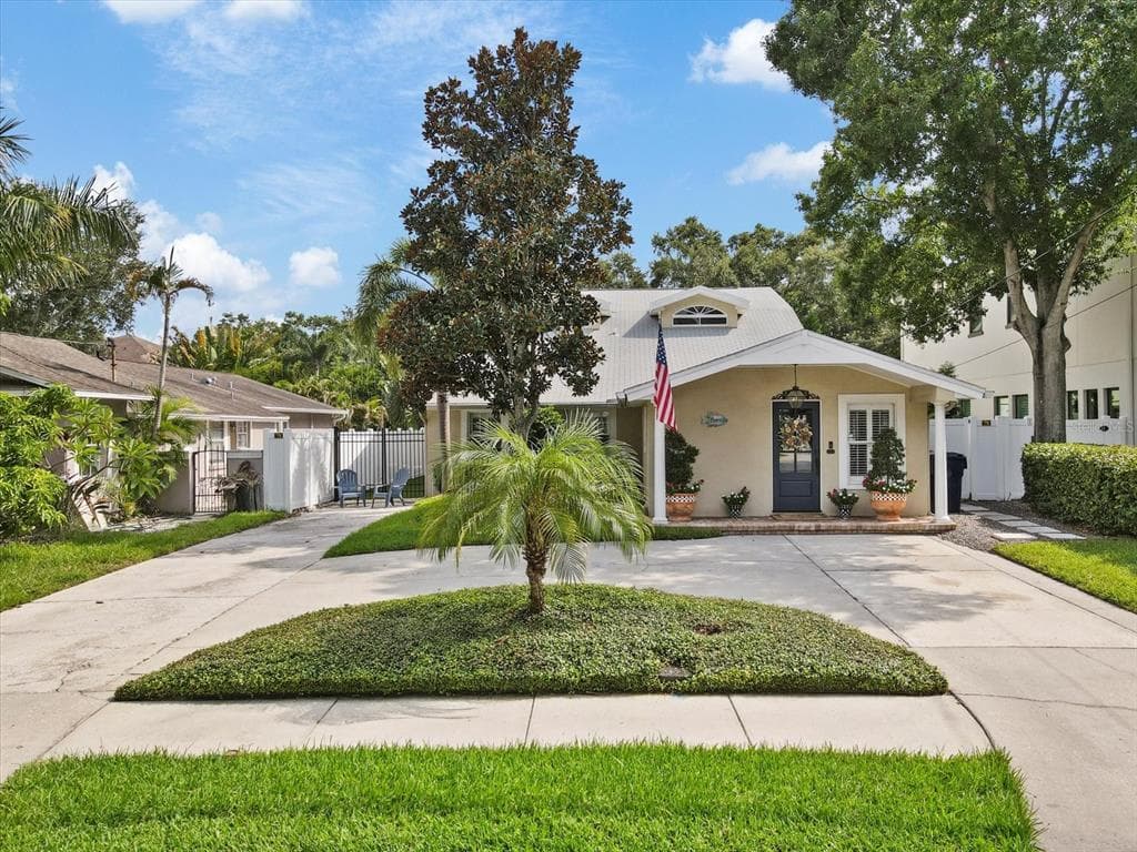 3328 W WALLCRAFT AVENUE TAMPA, FL 33611