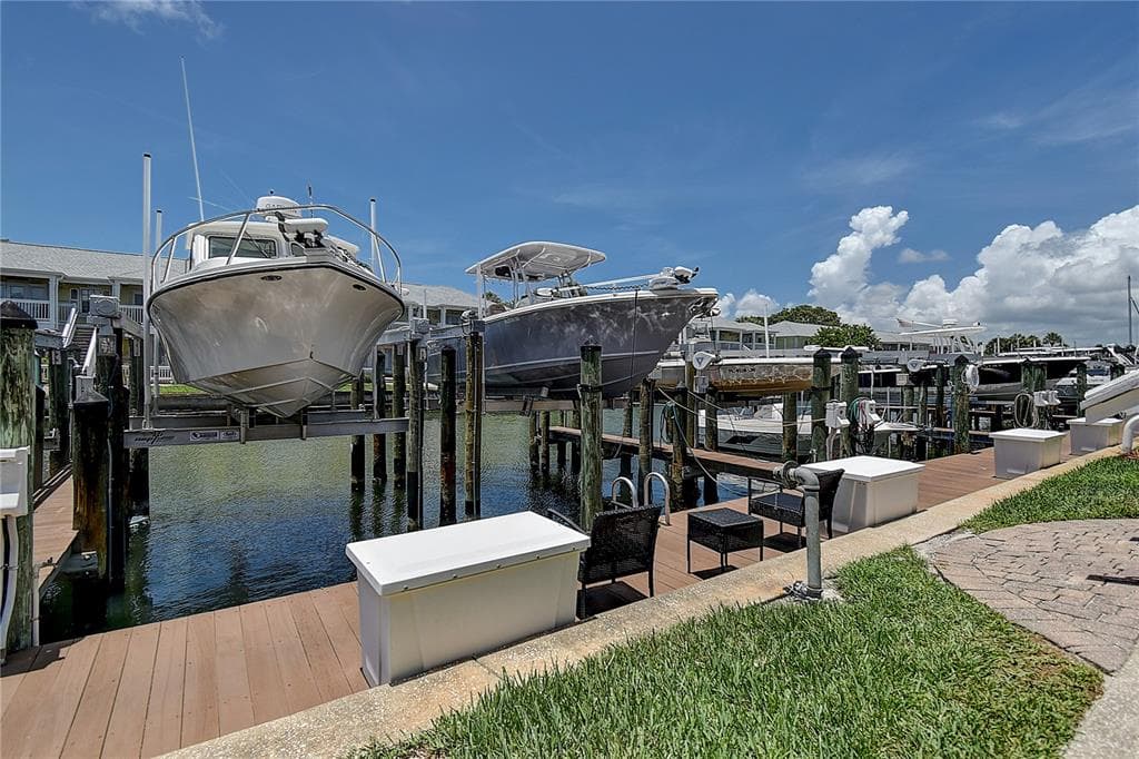 0 COQUINA DRIVE SE UNIT 122SS ST PETERSBURG, FL 33705