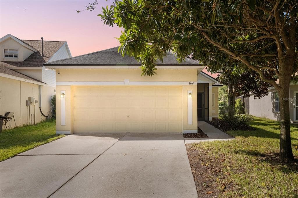 6116 SKYLARKCREST DRIVE LITHIA, FL 33547