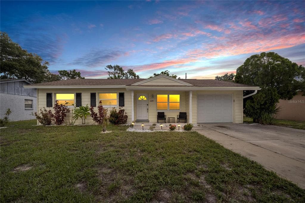 6155 DUNBEATH STREET N ST PETERSBURG, FL 33709