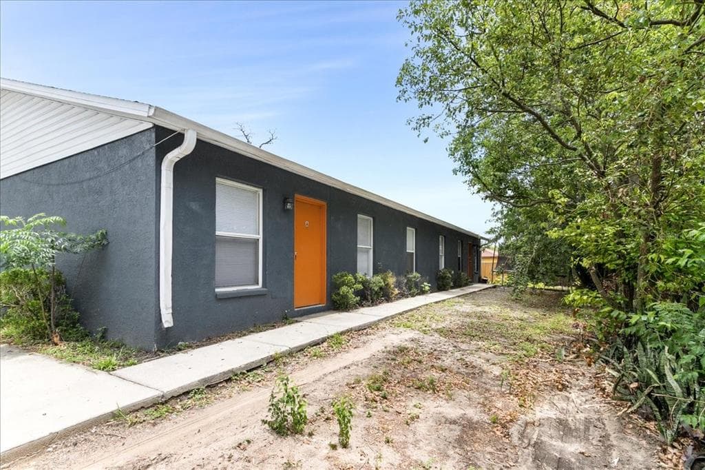 3417 TEMPLE STREET TAMPA, FL 33619