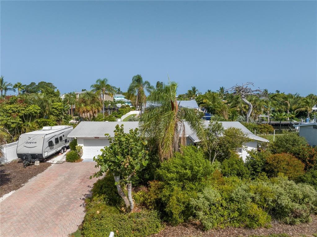 510 71ST STREET HOLMES BEACH, FL 34217