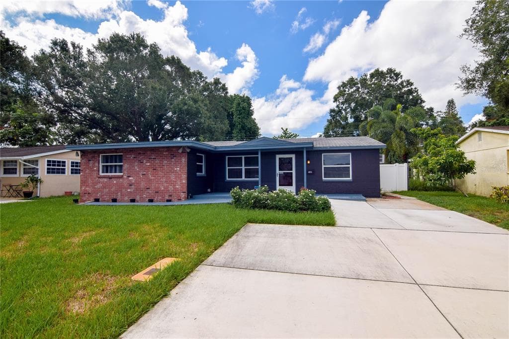 6858 80TH TERRACE N PINELLAS PARK, FL 33781