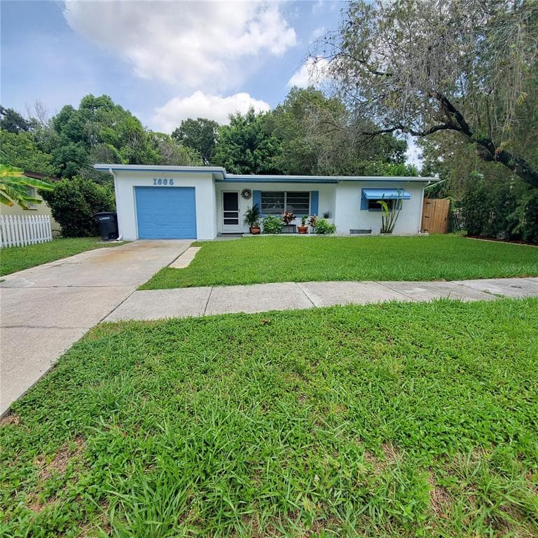 1835 WEST DRIVE