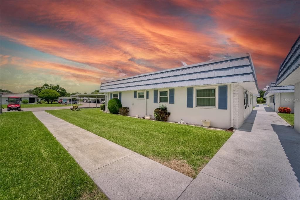 1901 ANDOVER WAY UNIT 41 SUN CITY CENTER, FL 33573