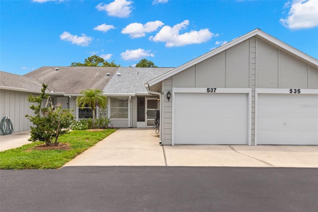 537 NATINGHAM CLOSE PALM HARBOR, FL 34683