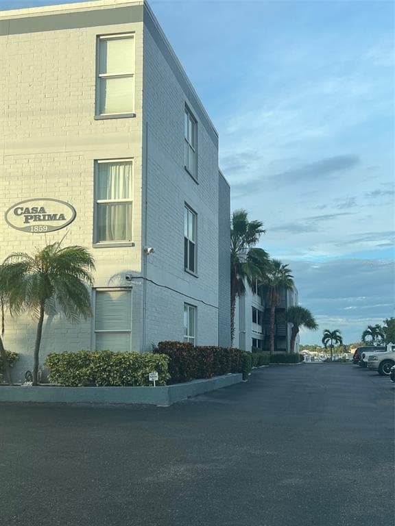 1859 SHORE DRIVE S UNIT 307 SOUTH PASADENA, FL 33707