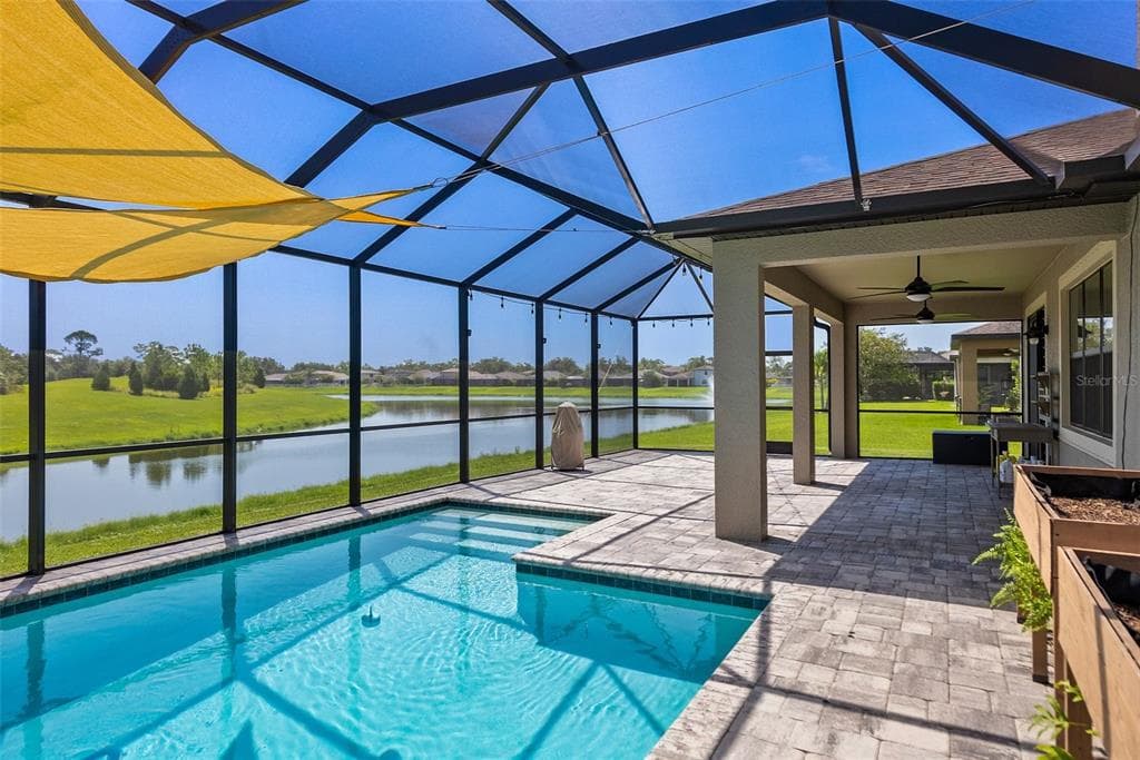 851 129TH STREET NE BRADENTON, FL 34212
