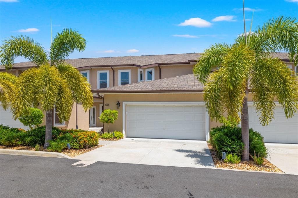 836 DATE PALM LANE ST PETERSBURG, FL 33707