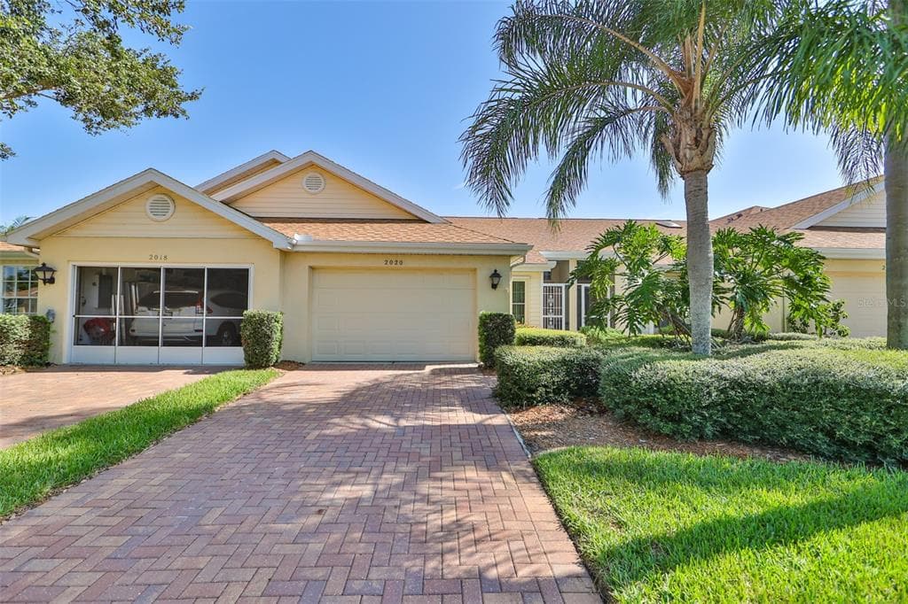 2020 NANTUCKET DRIVE SUN CITY CENTER, FL 33573