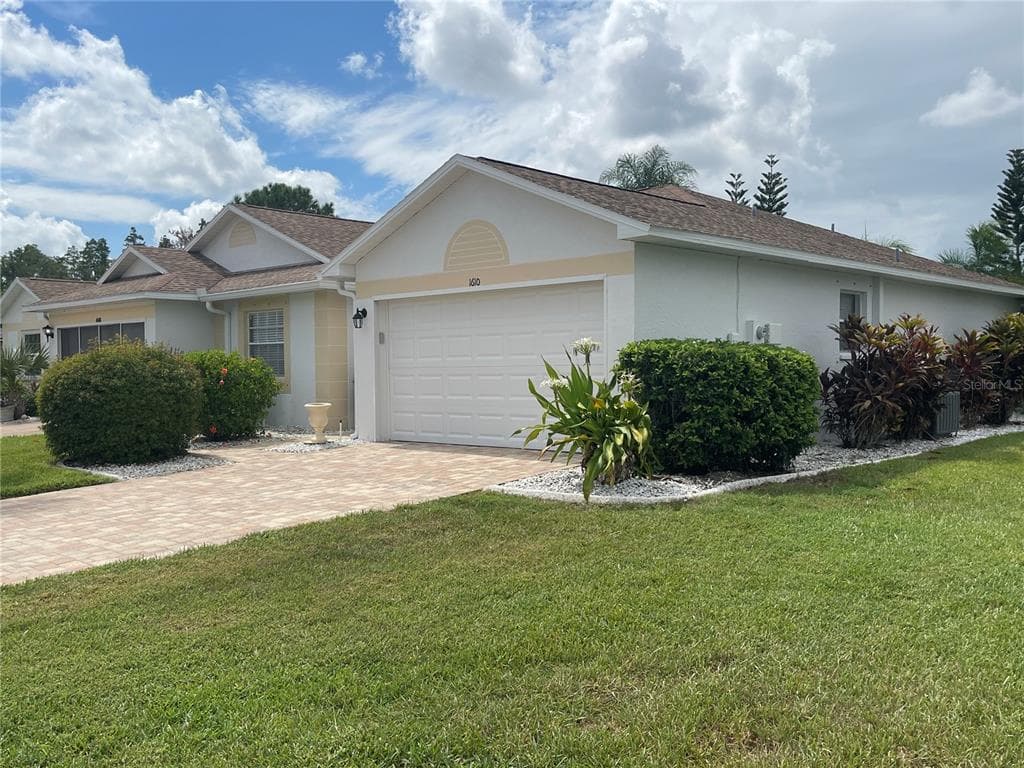 1610 AZALEA LANDINGS COURT SUN CITY CENTER, FL 33573