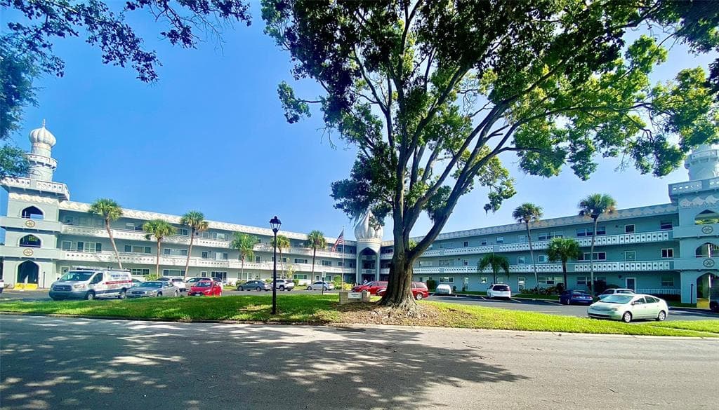2340 GRECIAN WAY UNIT 38 CLEARWATER, FL 33763