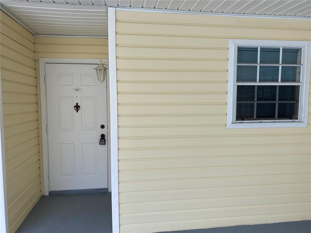 6802 STONES THROW CIRCLE N UNIT 14201 ST PETERSBURG, FL 33710