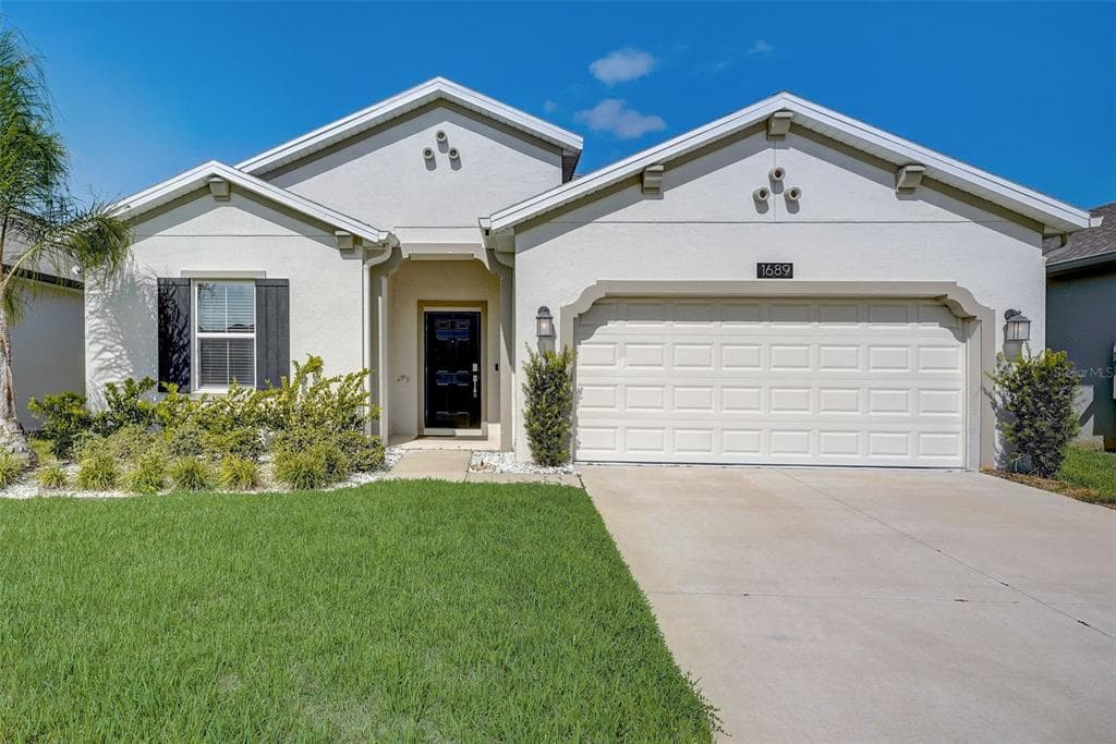 1689 CHATSWORTH CIRCLE ST CLOUD, FL 34771