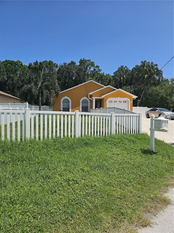 9807 LELLA AVENUE TAMPA, FL 33615