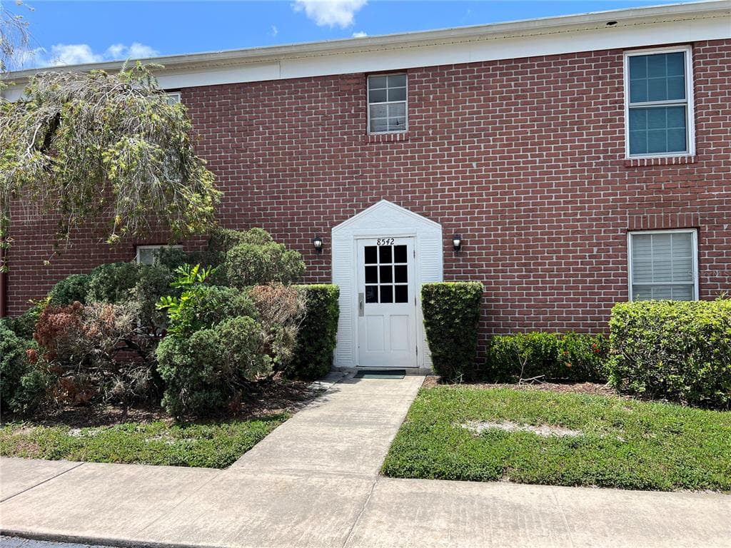8542 10TH STREET N UNIT C ST PETERSBURG, FL 33702