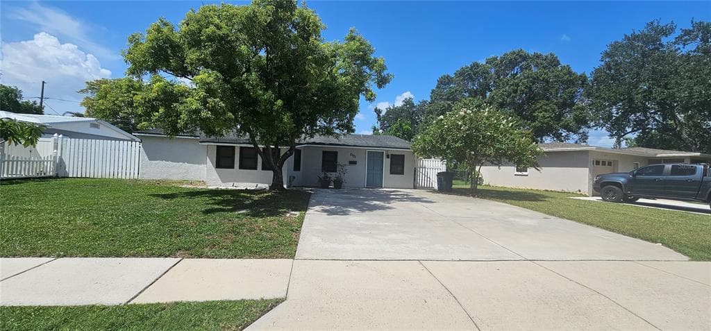 5171 97TH TERRACE N PINELLAS PARK, FL 33782