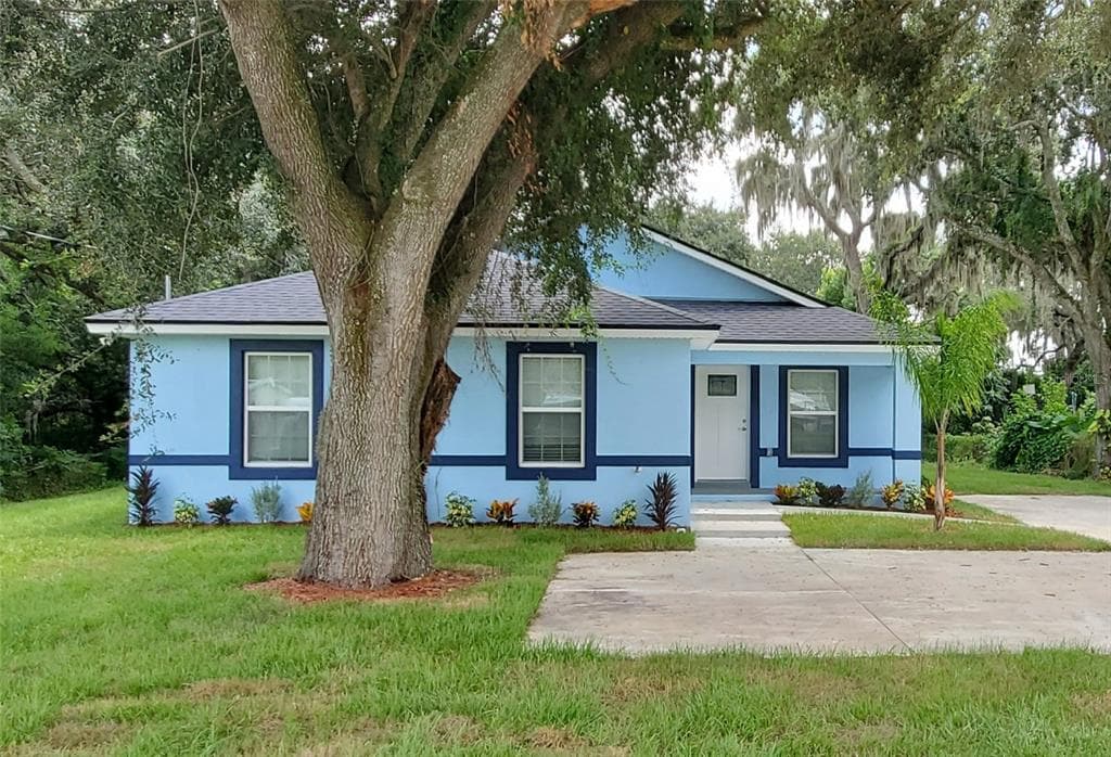 103 VALENCIA STREET WINTER HAVEN, FL 33880