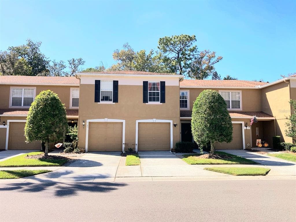 4135 WINDING RIVER WAY LAND O LAKES, FL 34639
