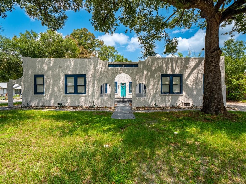 517 W IDLEWILD AVENUE TAMPA, FL 33604