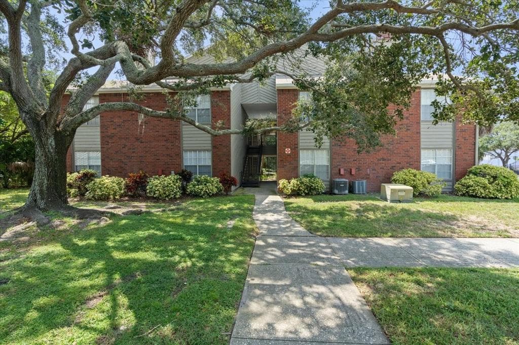 9100 DR MARTIN LUTHER KING JR STREET N UNIT 1204 ST PETERSBURG, FL 33702