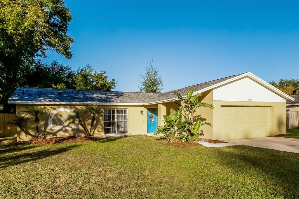 3929 OAK HAMMOCK DRIVE BRANDON, FL 33511
