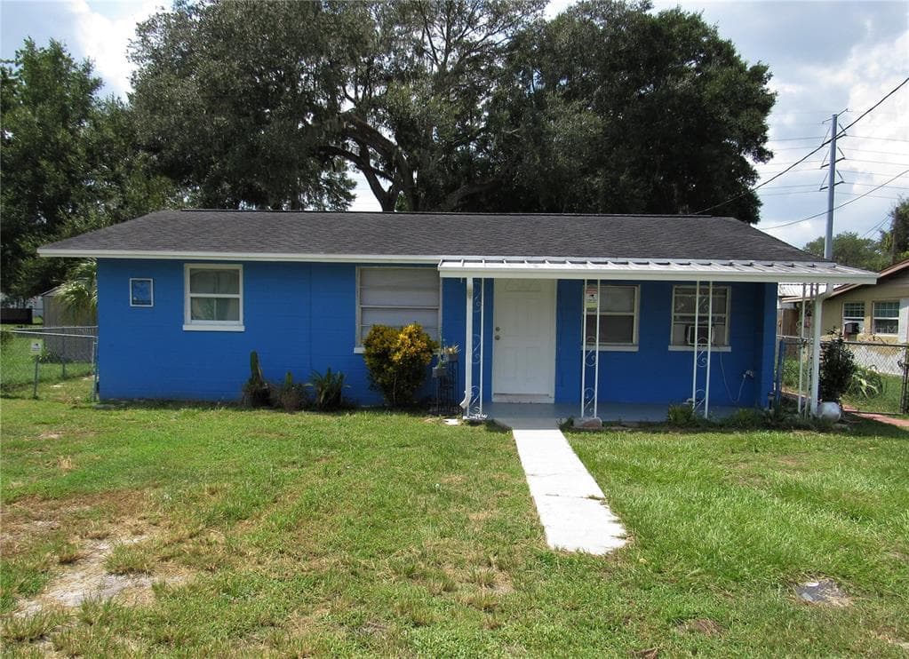 5205 RIDGE STREET ZEPHYRHILLS, FL 33542