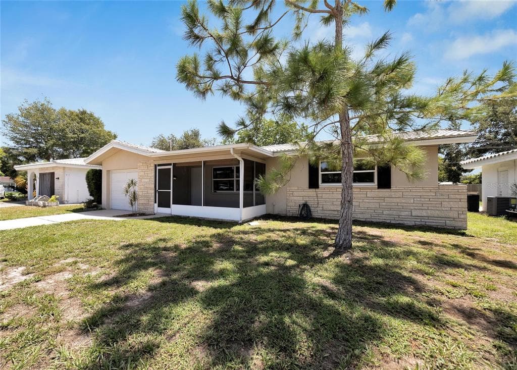 2163 GREENBRIAR BOULEVARD CLEARWATER, FL 33763