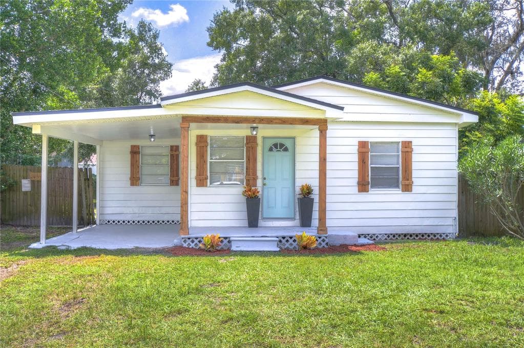 2003 E OKALOOSA AVENUE TAMPA, FL 33604