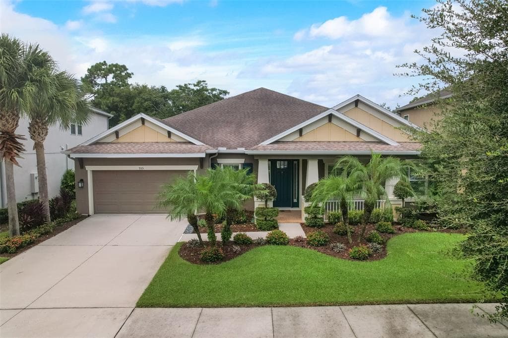 935 HERITAGE GROVES DRIVE BRANDON, FL 33510