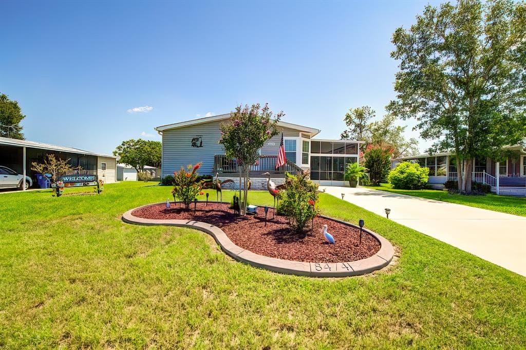 8474 MOONLIGHT AVENUE BROOKSVILLE, FL 34613