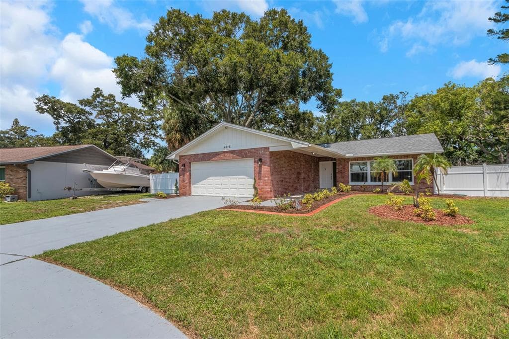 4016 LEXINGTON COURT LARGO, FL 33771