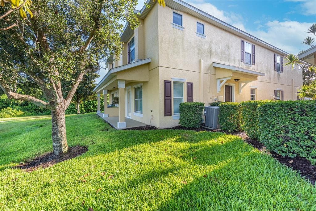4709 SOMERSET HILL LANE RIVERVIEW, FL 33578