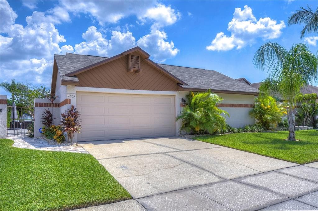 7003 DRURY STREET TAMPA, FL 33635