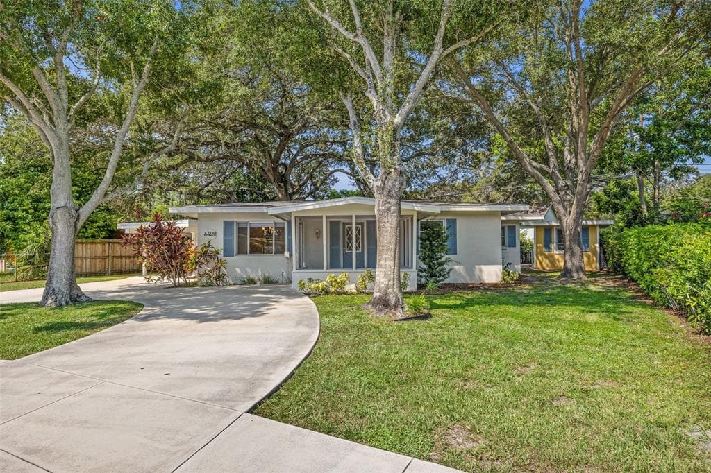 4420 16TH STREET N ST PETERSBURG, FL 33703