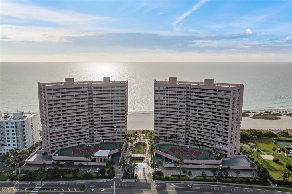 1310 GULF BOULEVARD UNIT 17F